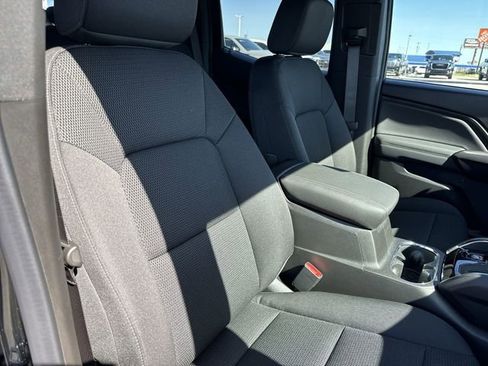 Used 2024 GMC Canyon Elevation w/ Convenience Package RWD image 29