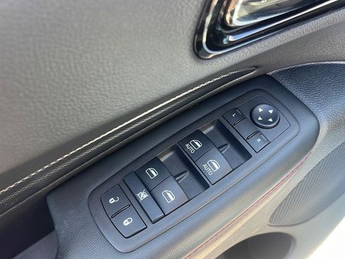 Certified 2025 Dodge Durango R/T w/ Blacktop Package AWD/4WD image 16