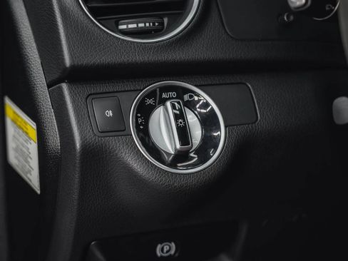 Used 2013 Mercedes-Benz C 63 AMG Sedan image 25