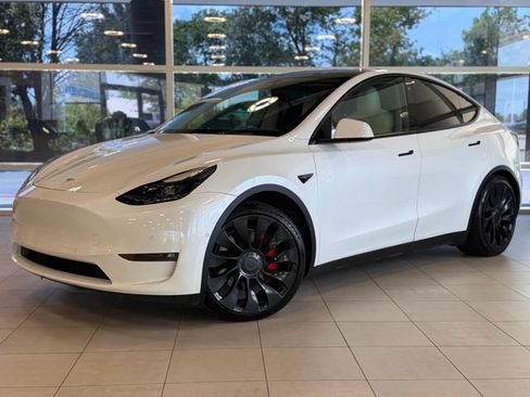 Used 2022 Tesla Model Y Performance AWD/4WD image 1