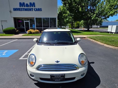 Used 2008 MINI Cooper Hardtop w/ Premium Pkg FWD image 6