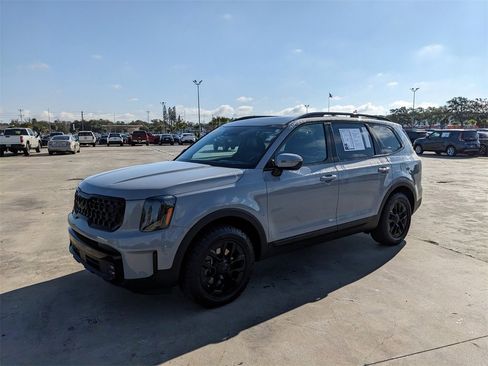 Certified 2025 Kia Telluride SX Prestige X-Pro image 5