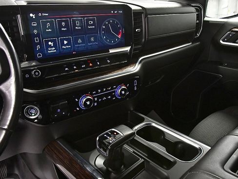 Used 2022 GMC Sierra 1500 Elevation image 23