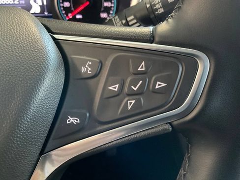Used 2024 Chevrolet Equinox LT AWD/4WD image 14