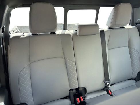New 2026 Toyota Tacoma SR5 w/ SR5 Upgrade Package AWD/4WD image 18