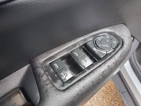 Used 2023 Cadillac XT5 Luxury image 19