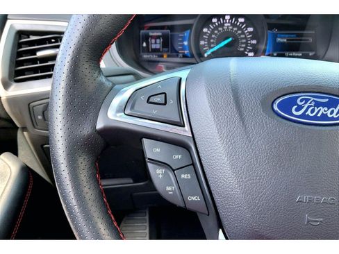 Used 2023 Ford Edge ST-Line AWD/4WD image 17