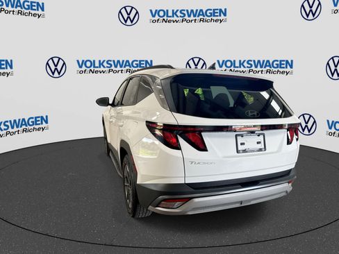 Used 2026 Hyundai Tucson SEL Plus FWD image 12
