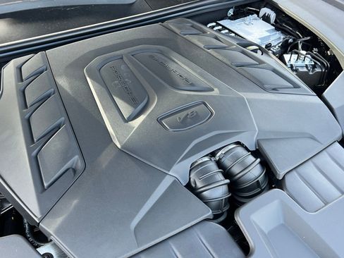 New 2026 Porsche Cayenne GTS image 35