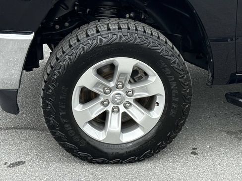 Used 2023 RAM 1500 Laramie AWD/4WD image 30