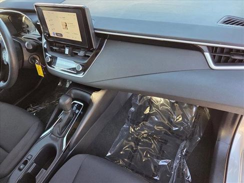 Used 2023 Toyota Corolla LE image 20