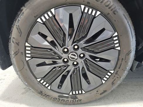 Certified 2026 Nissan Murano Platinum w/ Cargo Package AWD/4WD image 24