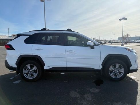 Used 2024 Toyota RAV4 XLE image 6