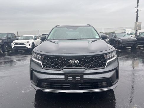 Used 2021 Kia Sorento EX w/ Panoramic Sunroof Package AWD/4WD image 8