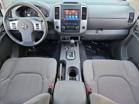 Used 2021 Nissan Frontier SV AWD/4WD image 15