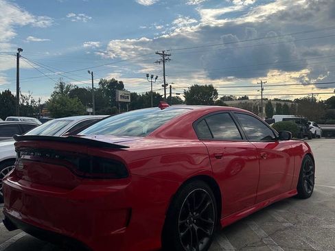 Used 2021 Dodge Charger Scat Pack image 4