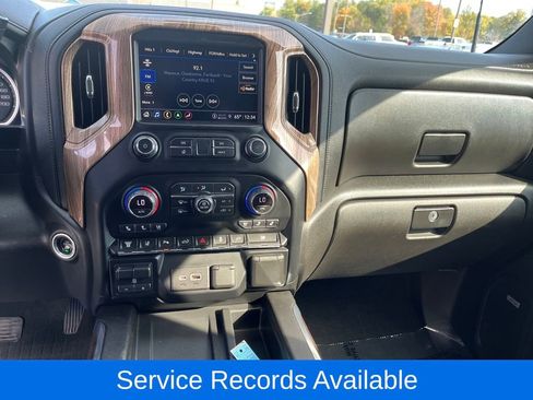 Used 2021 Chevrolet Silverado 3500 High Country w/ Technology Package image 22