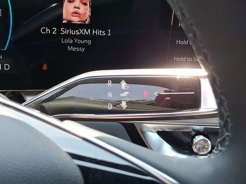 New 2025 Cadillac Lyriq Luxury image 9