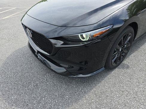New 2026 MAZDA MAZDA3 Hatchback w/Premium Plus Pkg AWD/4WD image 9