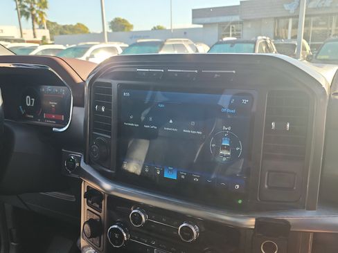 Certified 2021 Ford F150 Lariat image 30
