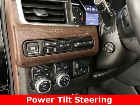 Used 2021 GMC Yukon Denali w/ Denali Ultimate Package image 7