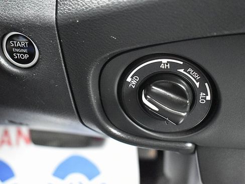 Certified 2023 Nissan Frontier SV image 31