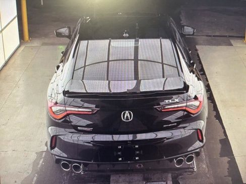 Used 2023 Acura TLX Type S image 5