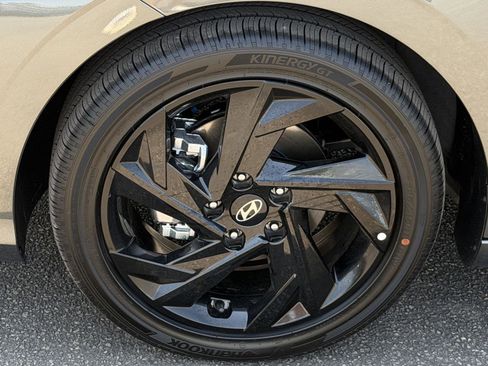 New 2026 Hyundai Elantra SEL Sport FWD image 6