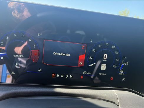 Used 2025 Ford Mustang GT Premium RWD image 32