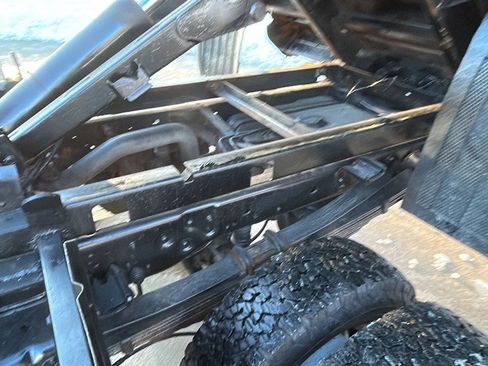 Used 2015 Ford F350 XL w/ Power Equipment Group image 32