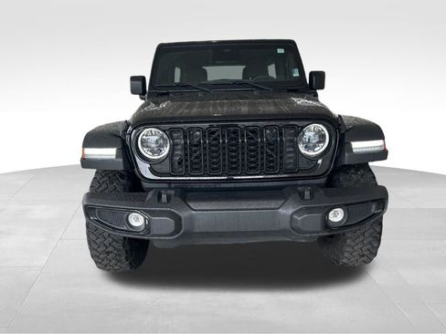 Used 2025 Jeep Wrangler Willys 4xe image 13