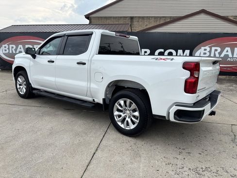 Used 2024 Chevrolet Silverado 1500 Custom image 5