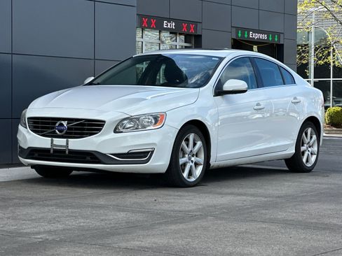 Used 2016 Volvo S60 T5 Premier AWD/4WD image 7