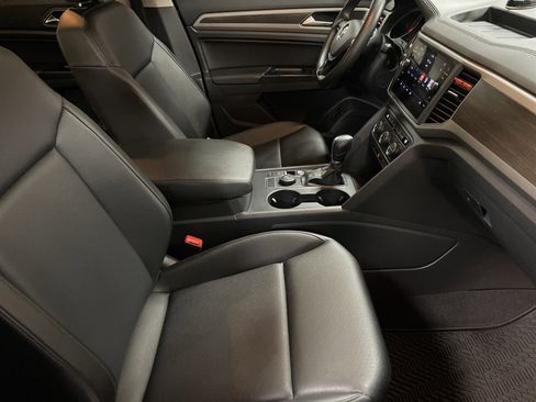 Used 2019 Volkswagen Atlas SE image 35