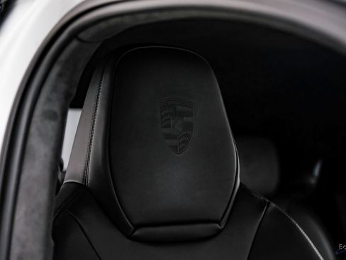 Used 2022 Porsche Cayenne Turbo image 51