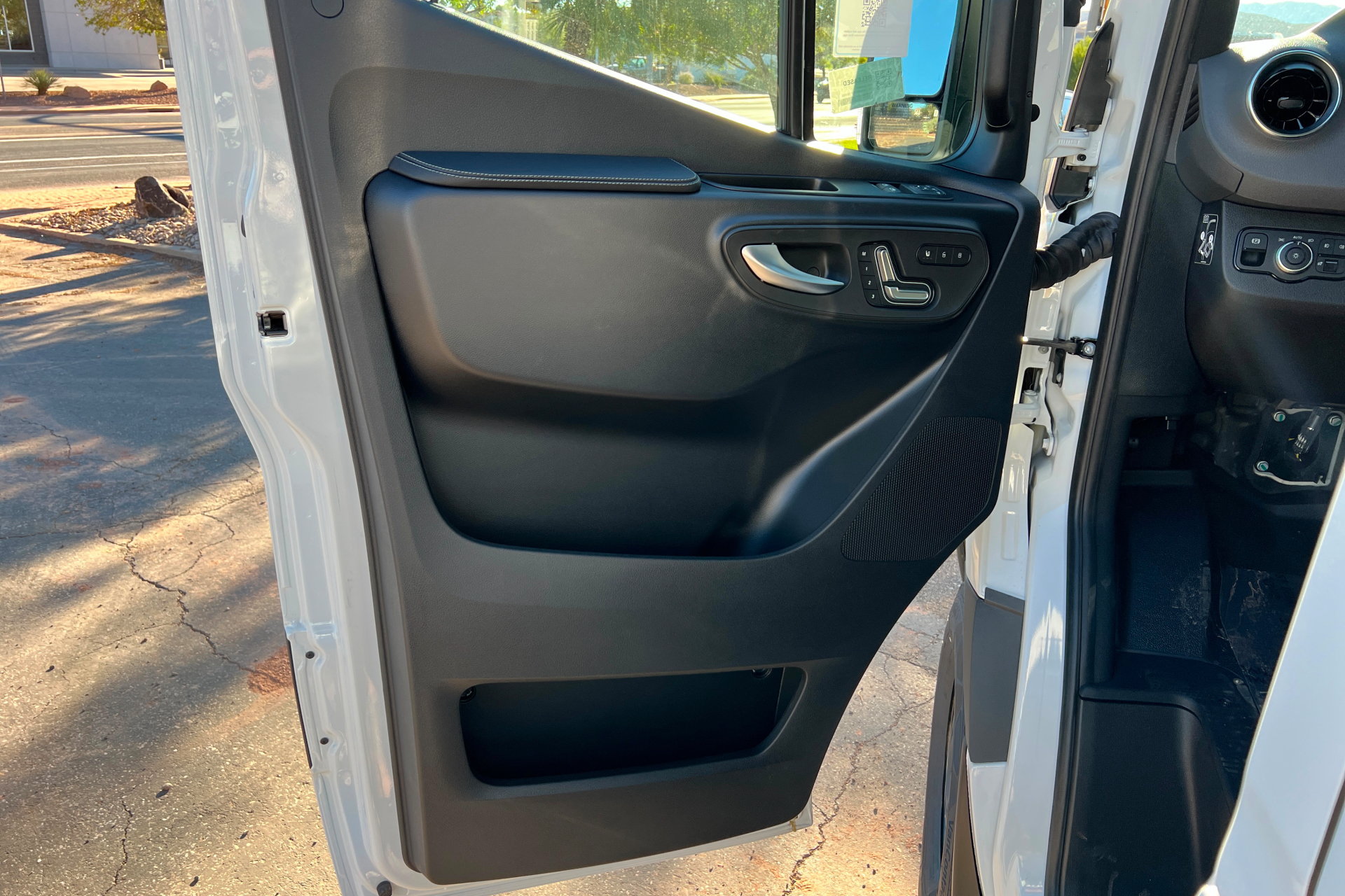New 2026 Mercedes-Benz Sprinter 2500 image 9