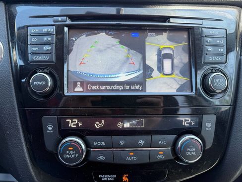 Used 2016 Nissan Rogue SL w/ SL Premium Package AWD/4WD image 29