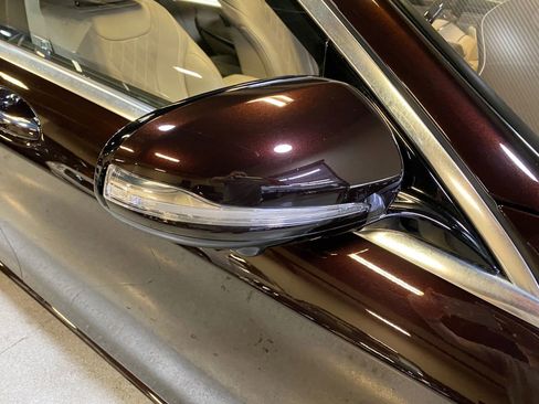 Used 2020 Mercedes-Benz S 560 4MATIC Sedan image 31