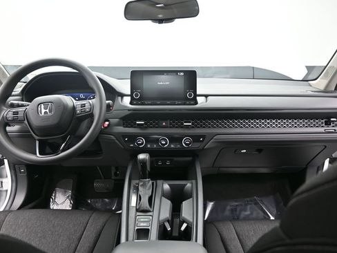 Used 2024 Honda Accord EX image 27