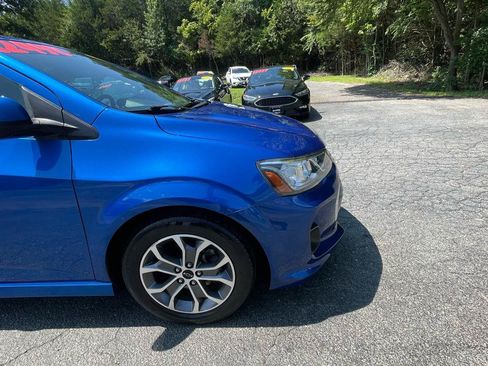 Used 2019 Chevrolet Sonic LT w/ RS Package FWD image 12