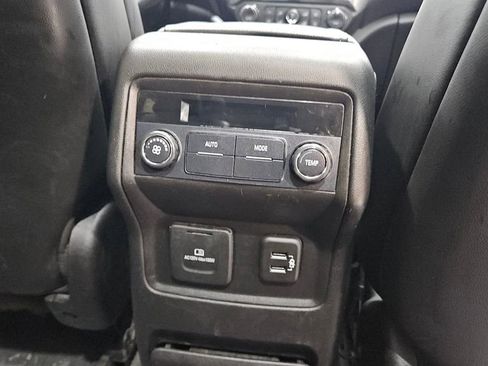 Used 2019 GMC Acadia SLT w/ Black Edition image 15