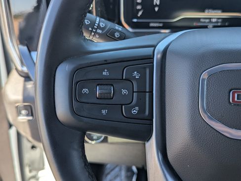 Used 2025 GMC Sierra 1500 SLT RWD image 23