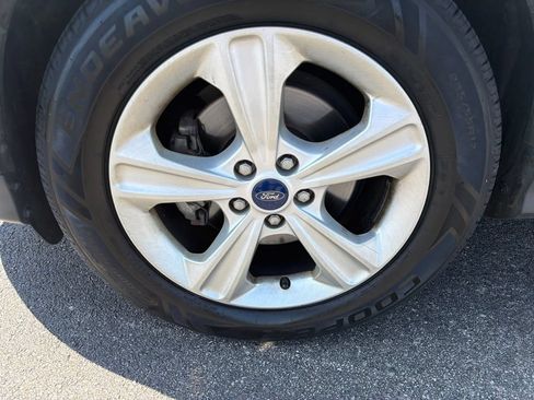Used 2015 Ford Escape SE FWD image 7