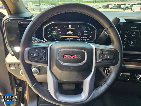 Used 2026 GMC Sierra 1500 SLT AWD/4WD image 19