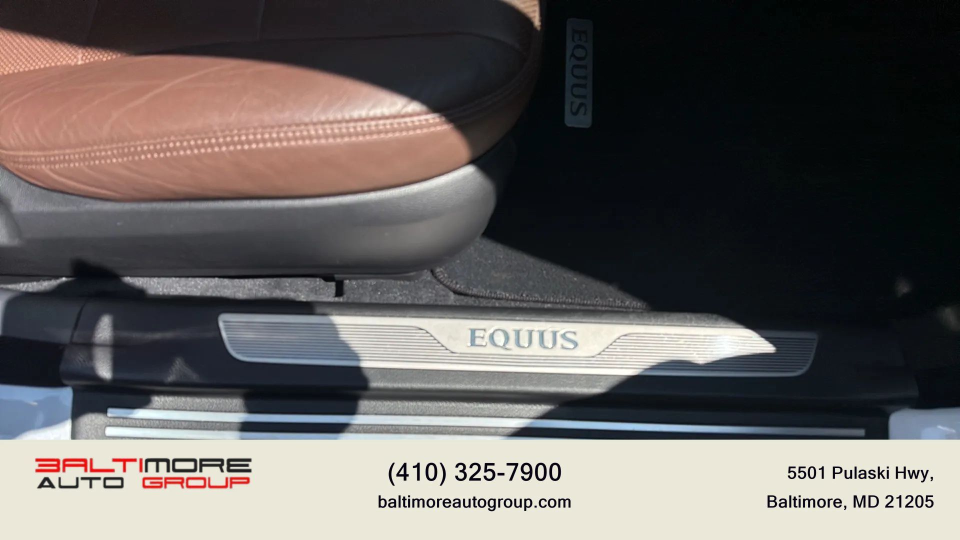 Used 2014 Hyundai Equus Signature RWD image 21