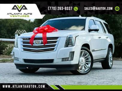 Used 2019 Cadillac Escalade Platinum