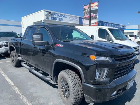 Used 2023 Chevrolet Silverado 2500 LTZ w/ LTZ Plus Package AWD/4WD image 4