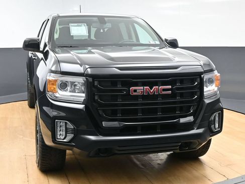 Used 2022 GMC Canyon Elevation w/ Elevation Premium Package AWD/4WD image 4