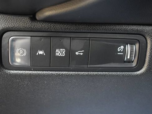 Used 2024 Chevrolet Equinox EV RS AWD/4WD image 23