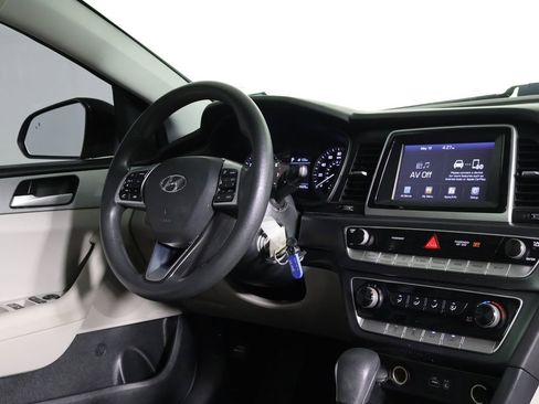 Used 2019 Hyundai Sonata SE FWD image 28